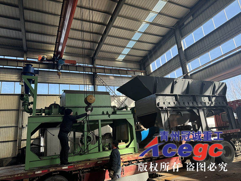 Fixed bucket chain gold mining plant